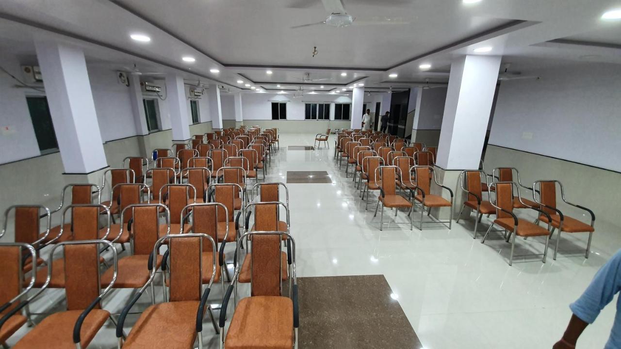 Hotel River View Khagaria Екстериор снимка